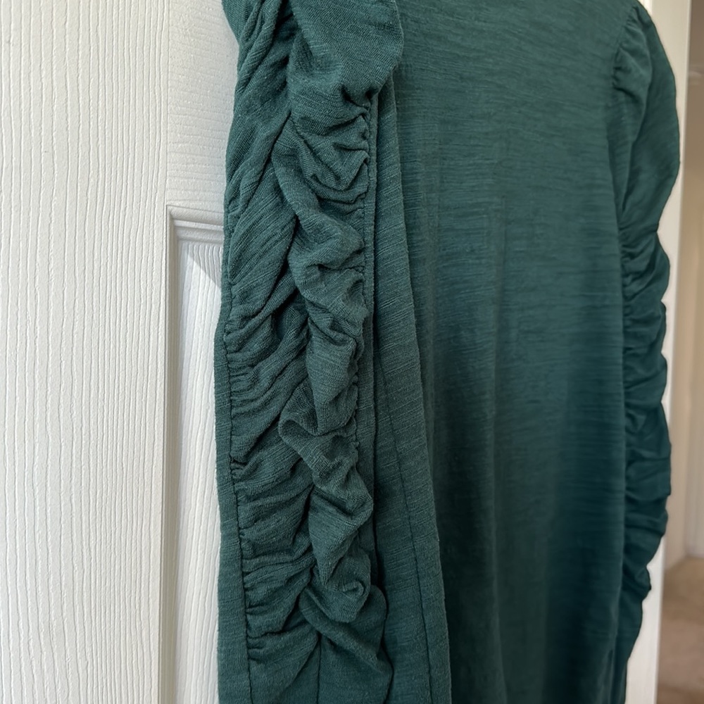 We The Free Natasha Ruched Sleeve Dark Green Shirt Size Medium - Picture 3 of 4